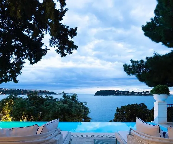 Meys Place Villa