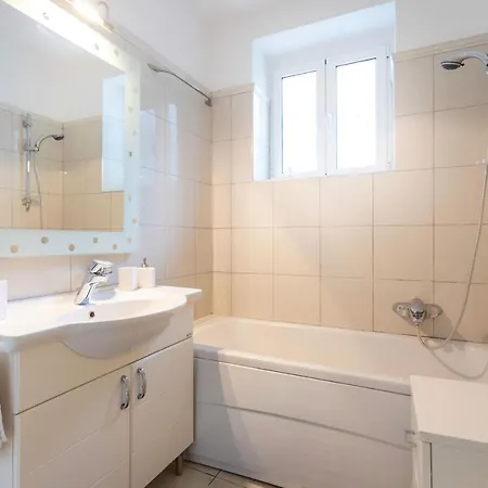 Meys Place فيلة دوبروفينك