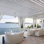 Villa Meys Place *