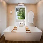 Meys Place Ragusa